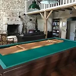 Chambres D'Hotes - Les Bujours Bed & Breakfast 3*