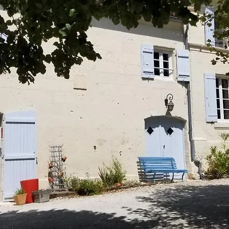 Bed & Breakfast Chambres D'Hotes - Les Bujours 3*