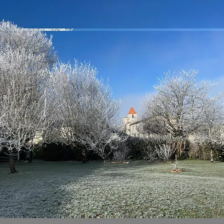 D'hotes - Les Bujours B&B Saint-Georges-des-Côteaux