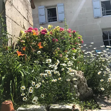 D'hôtes - Les Bujours Couette-café Saint-Georges-des-Côteaux