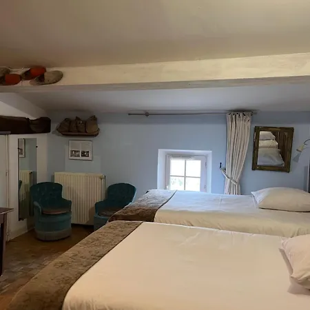 D'hotes - Les Bujours 3* Saint-Georges-des-Côteaux